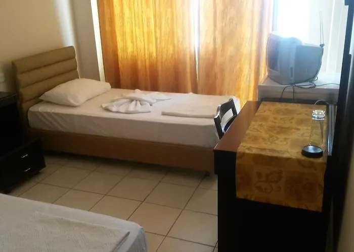 La * Мармарис